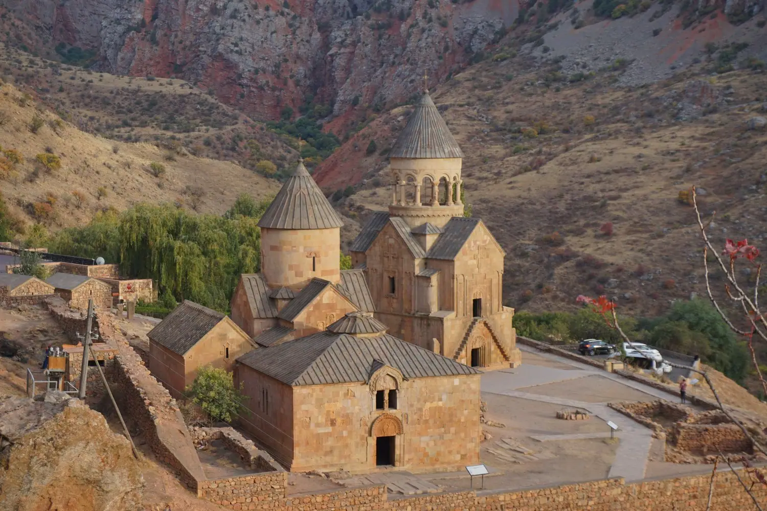 Armenia: Starożytne monastery i winnice