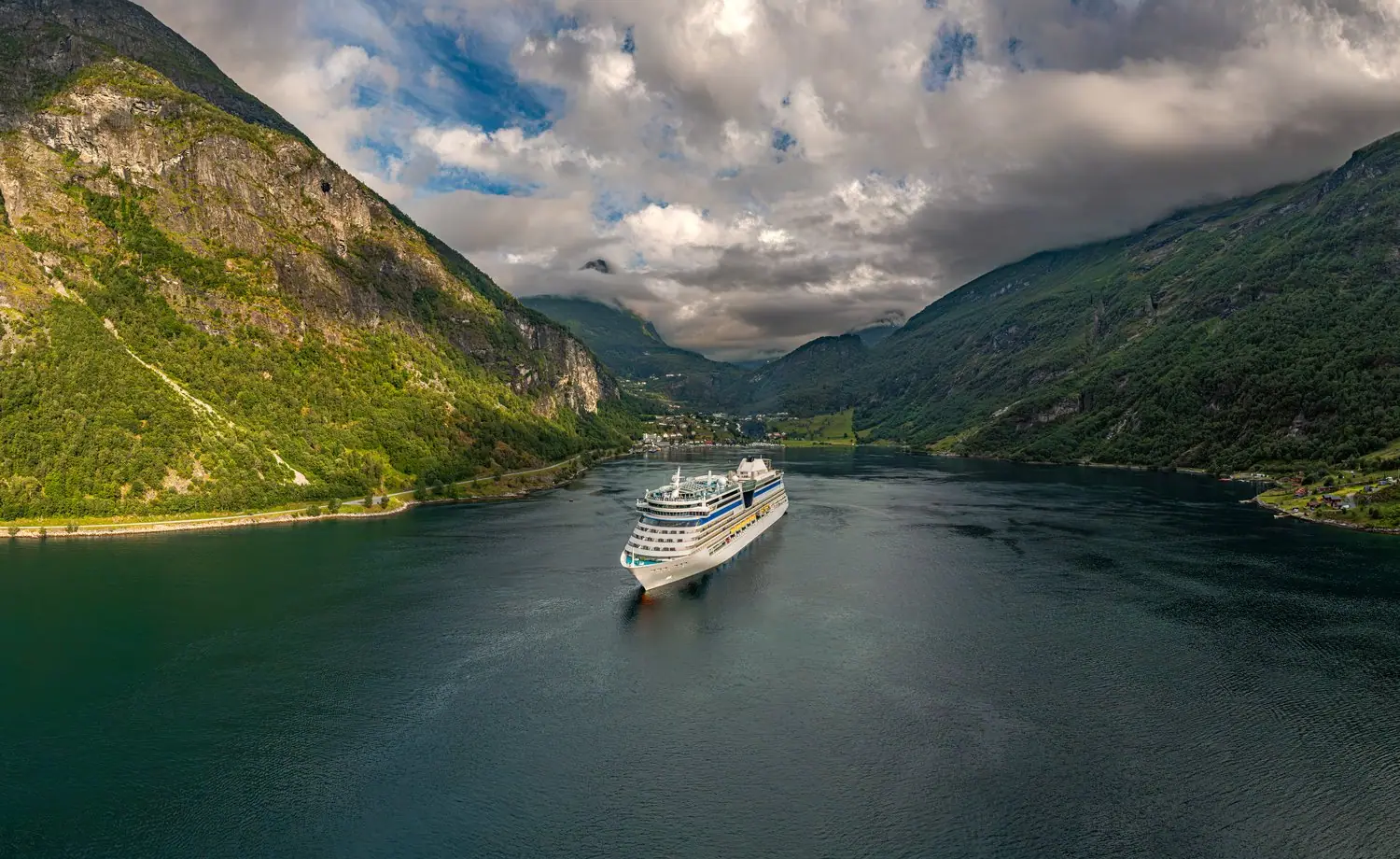 Transport wodny w Norwegii: Ekspresowe promy fiordowe